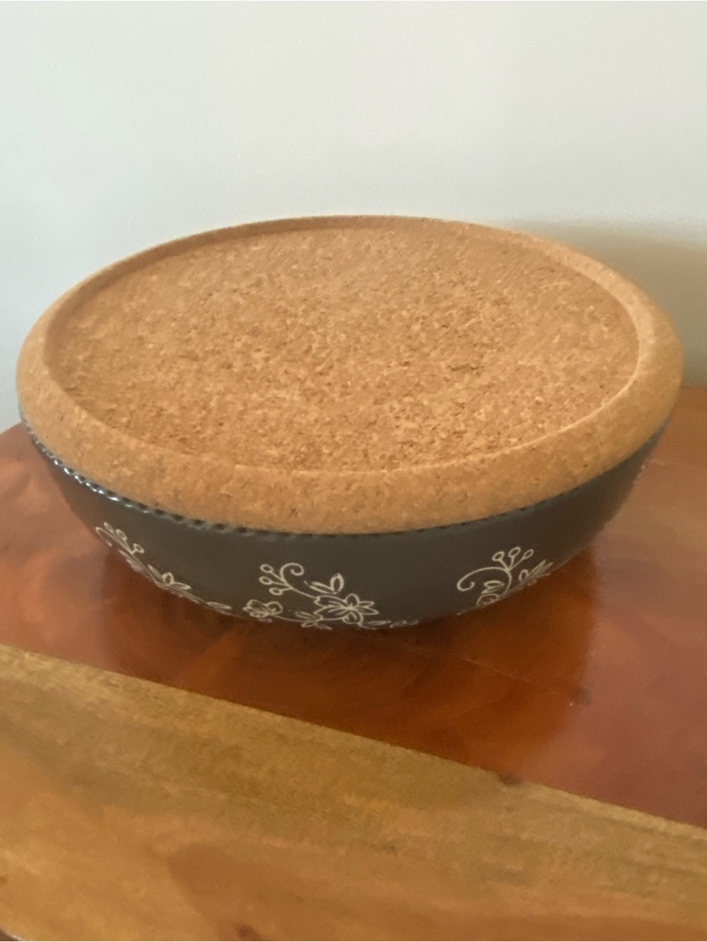 Temp-Tations Ceramic Bowl with Cork Lid